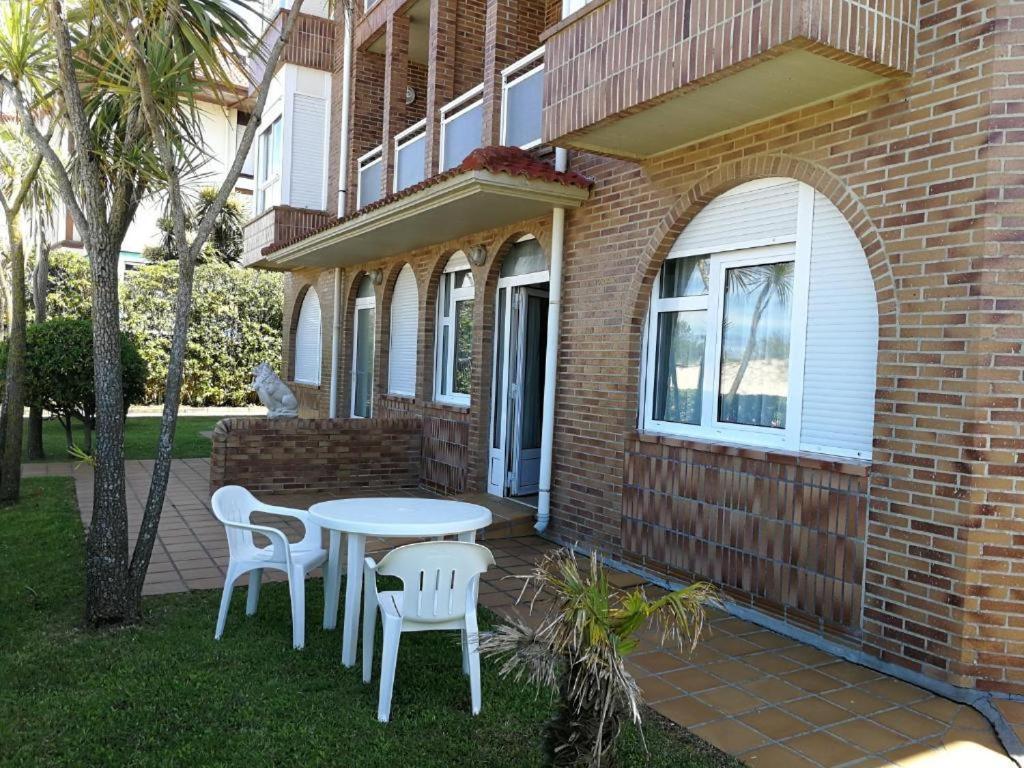 Apartamentos Regollera Premium Con Garaje 노하 외부 사진