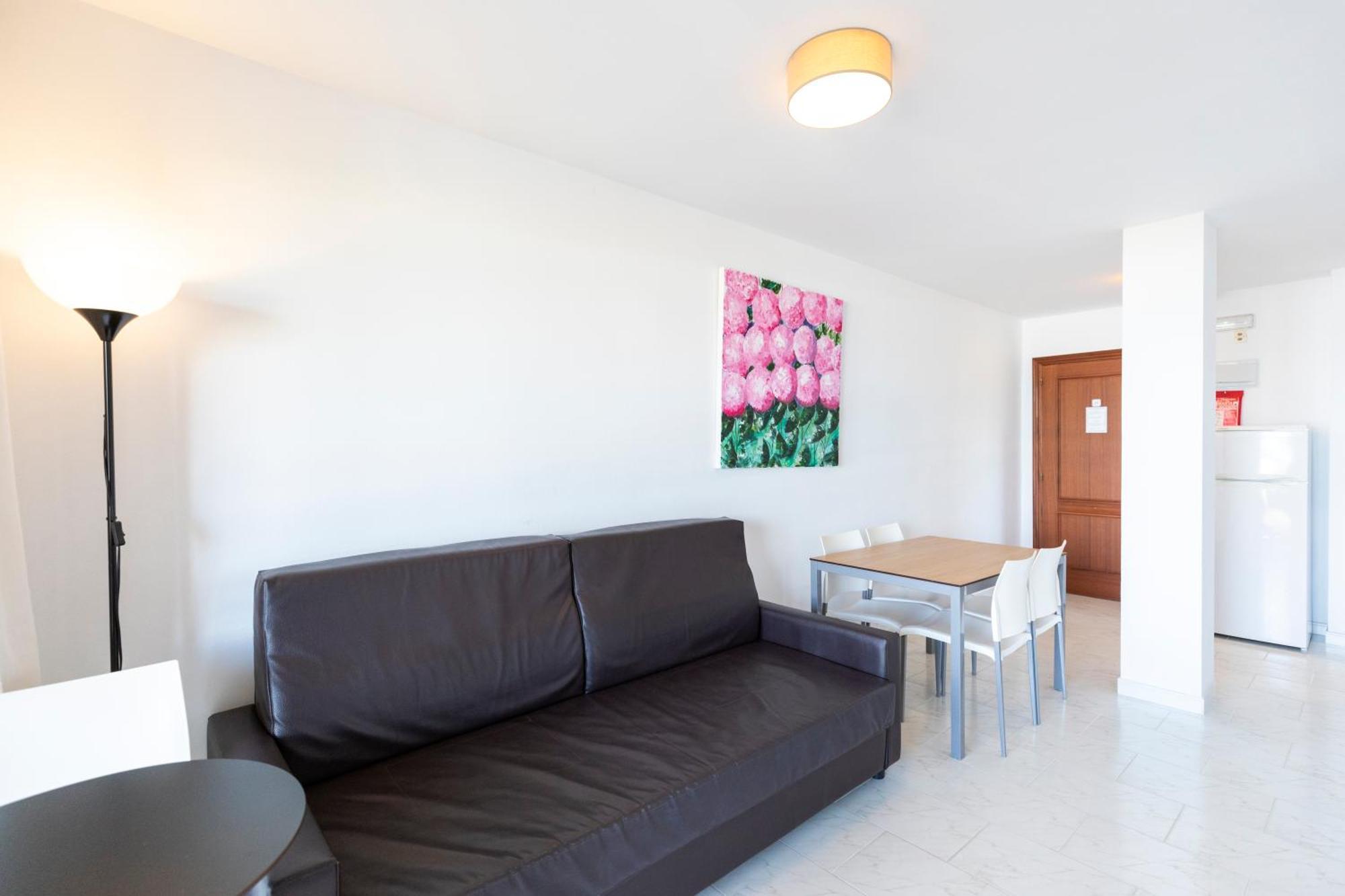 Apartamentos Regollera Premium Con Garaje 노하 외부 사진