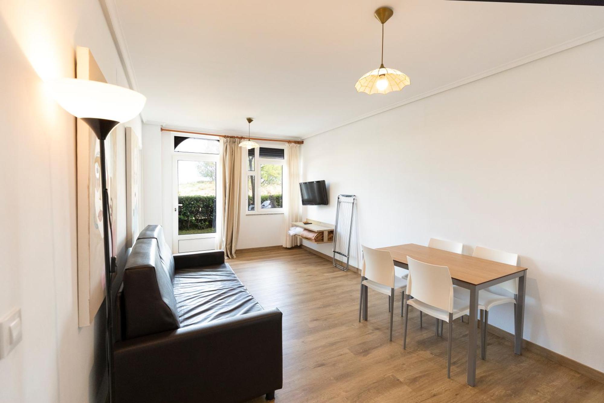 Apartamentos Regollera Premium Con Garaje 노하 외부 사진